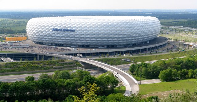 allianz_arena_pahu.thumb.jpg.bd2651508b637cf7f3664e84f1e3579a.jpg