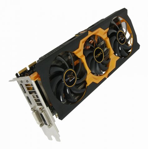 11217-02_R9_270X_TOXIC_2GBGDDR5_DP_HDMI_2DVI_C03_635163344837739039.jpg