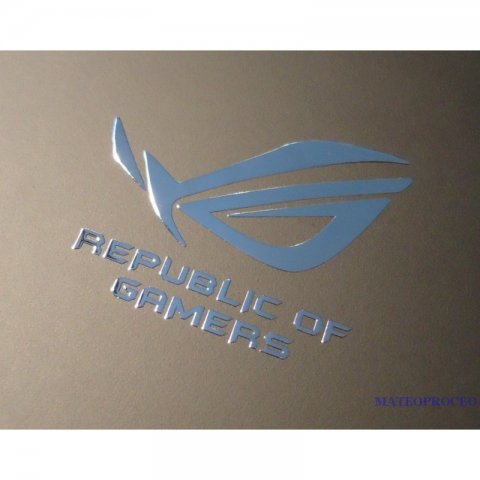 asus-republic-of-gamers-label-aufkleber-sticker-logo-189.thumb.jpg.cc6c90a41a2617c042c86a5461824004.jpg