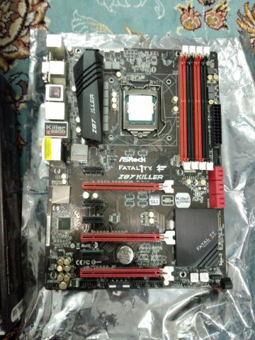 motherboard2.jpg