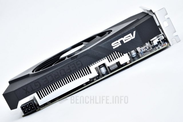 ASUS-Phoenix-GeForce-GTX-1650-OC-4GB-GDDR6-8.thumb.jpg.a5c95f82d97177464f74134384173817.jpg